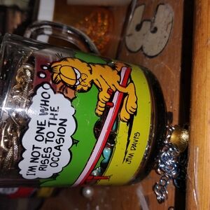 Vibrant Yellow and Green Bracelet with Playful Design